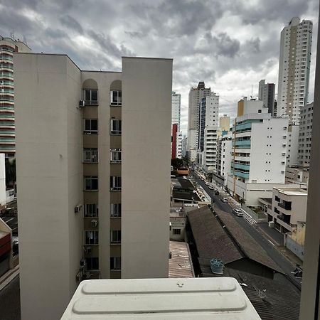 Apartamento Central Proximo Da Praia E Atlantico Shopping Balneário Camboriú المظهر الخارجي الصورة